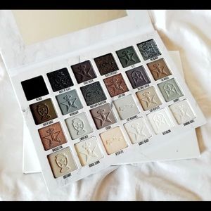 Jeffree Star cremated palette❤️